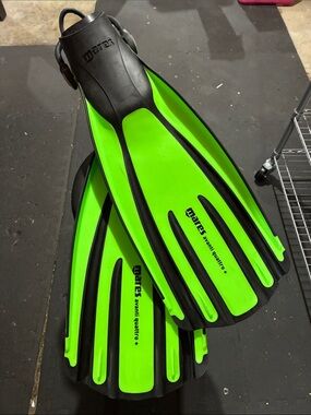 Avanti Quattro+ Men's Swim / Snorkeling / Open Water Diving Fins - XL